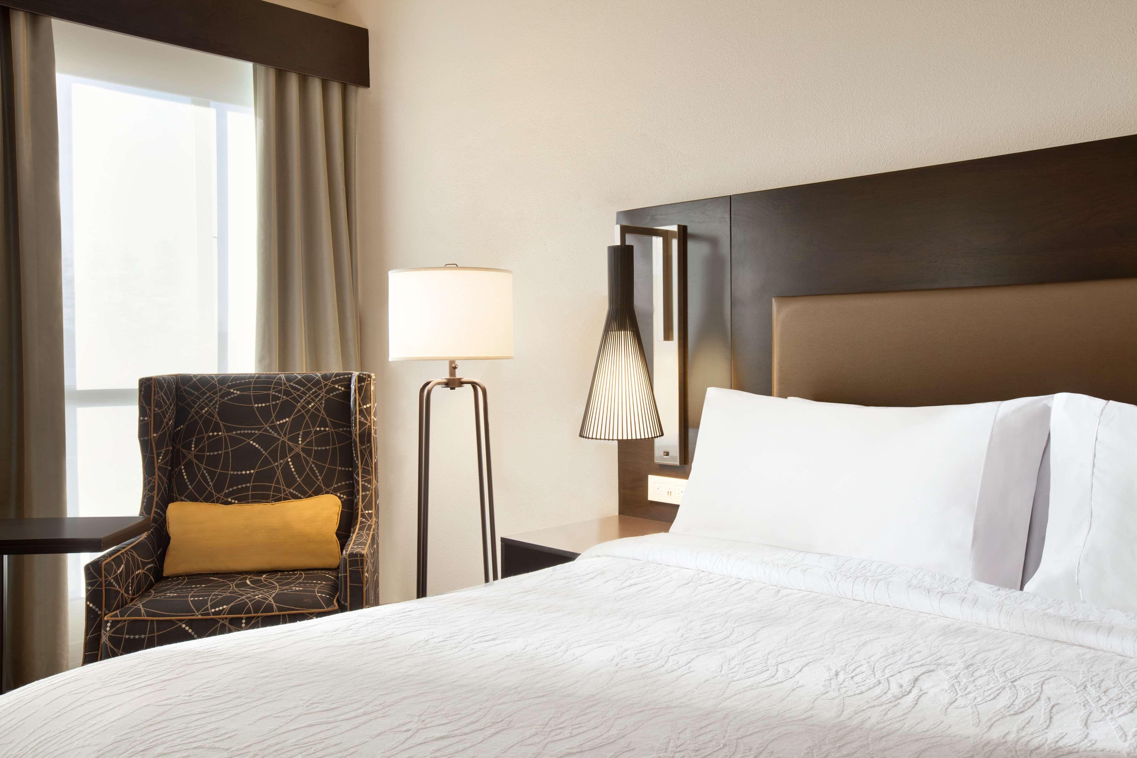 Hilton Garden Inn Cupertino Dış mekan fotoğraf
