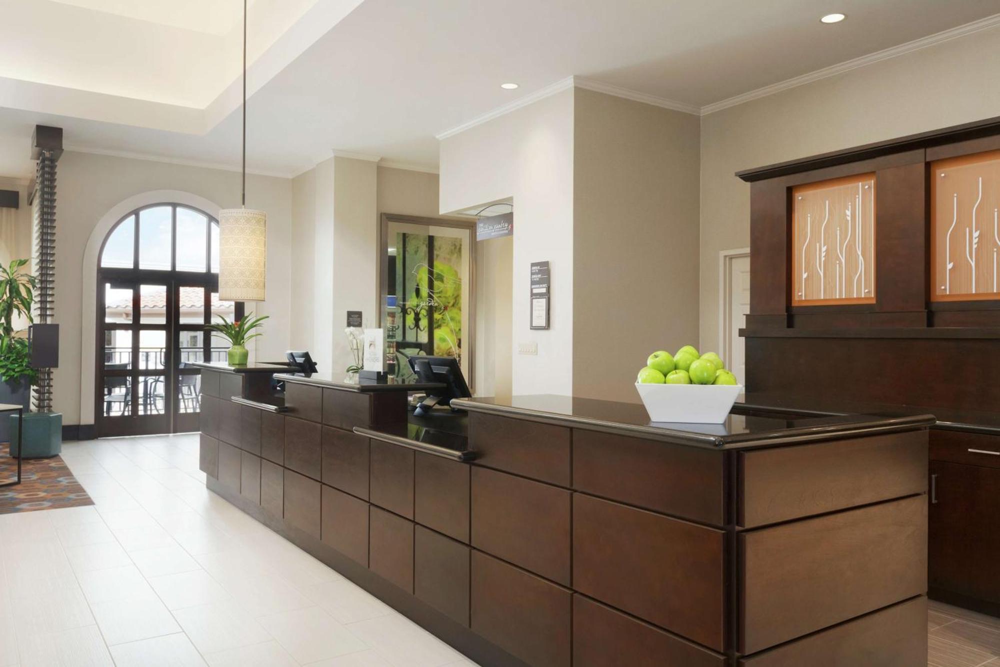 Hilton Garden Inn Cupertino Dış mekan fotoğraf