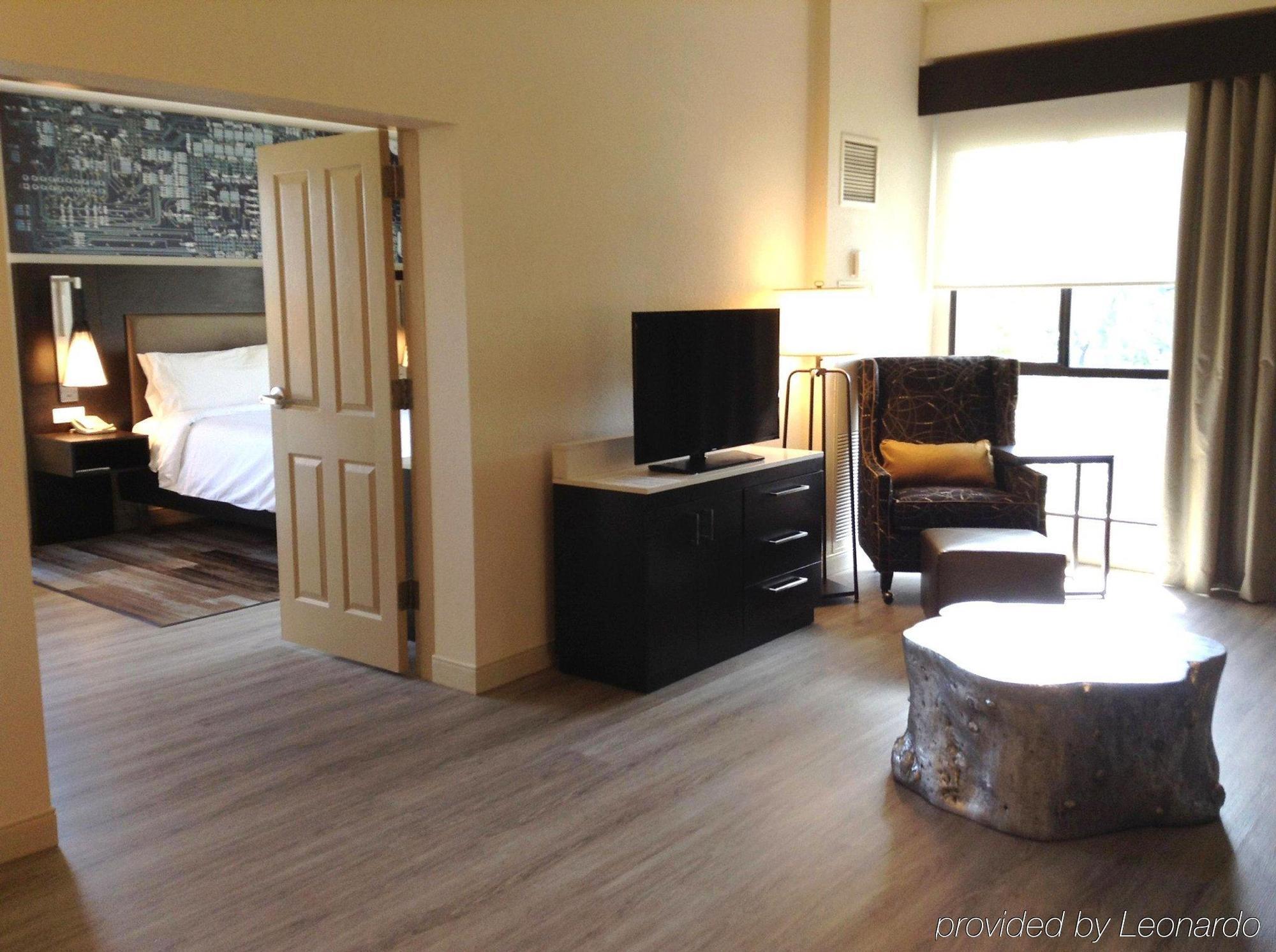 Hilton Garden Inn Cupertino Dış mekan fotoğraf